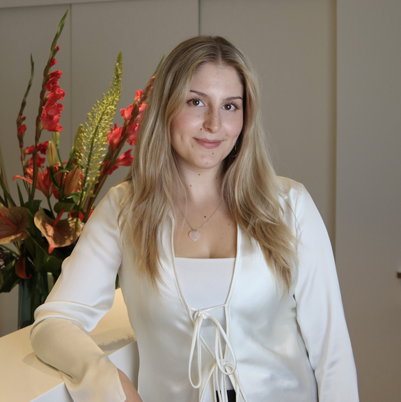 Central Aesthetics Team - Olivia Memmesheimer