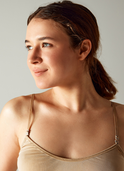 Brustvergrößerung mit Eigenfett, Dr. Deb, Central Aesthetics, Plastische Chirurgie & Schönheitschirurgie in Frankfurt