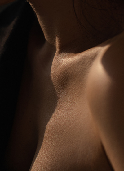 Eingezogene Brustwarze, Dr. Deb, Central Aesthetics, Plastische Chirurgie & Schönheitschirurgie in Frankfurt