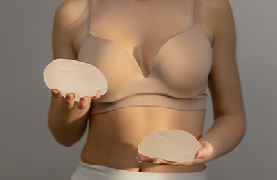 Brustvergrößerung in Frankfurt, Central Aesthetics